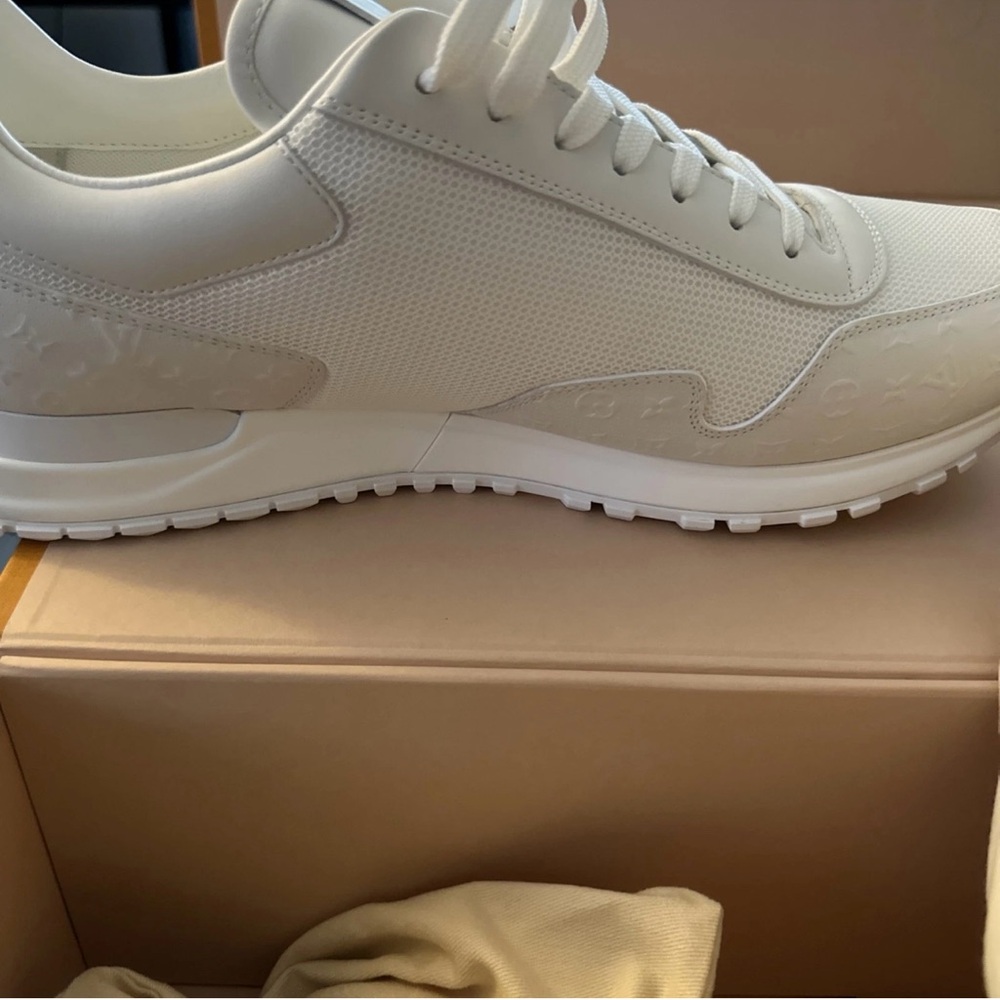 Louis Vuitton Monogram White Sneakers - Picture 3 of 5